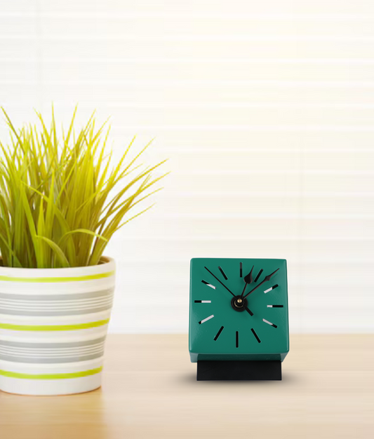 Modern Green Block Table Clock with Minimalist Dash Markers