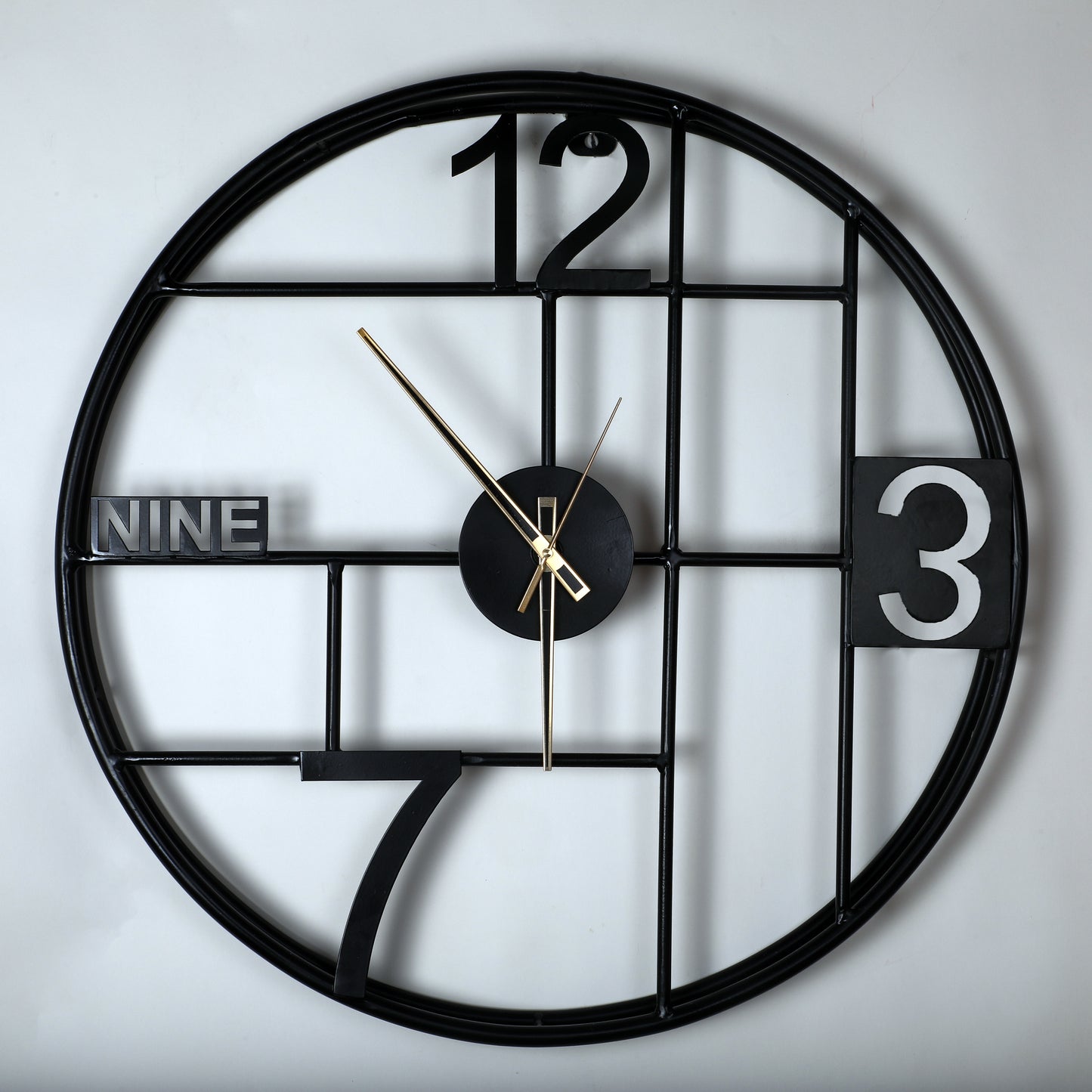 Tri-Numeral Timekeeper