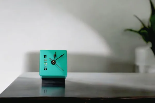 Teal Quadrant Cube Table Clock
